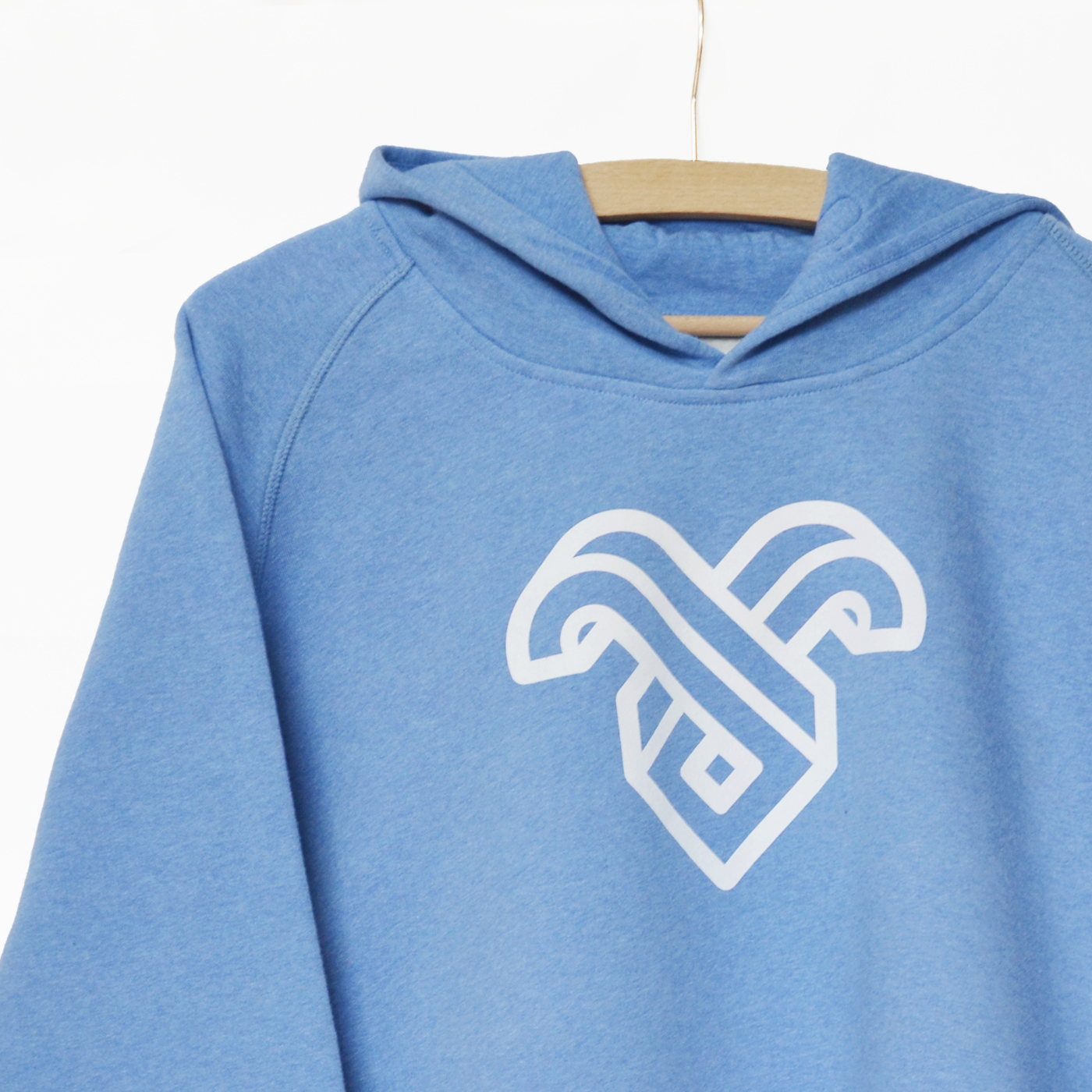 Hoodie-Logo-Frauen_detail_quadrat_hp
